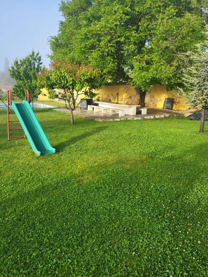 Vacacional Nogueras Ferienhaus *